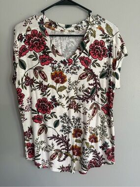 Maurice’s 24/7 tee